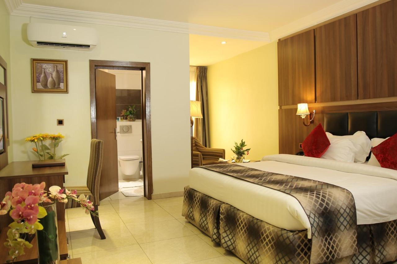 Grand Pela Hotel & Suites アブジャ エクステリア 写真