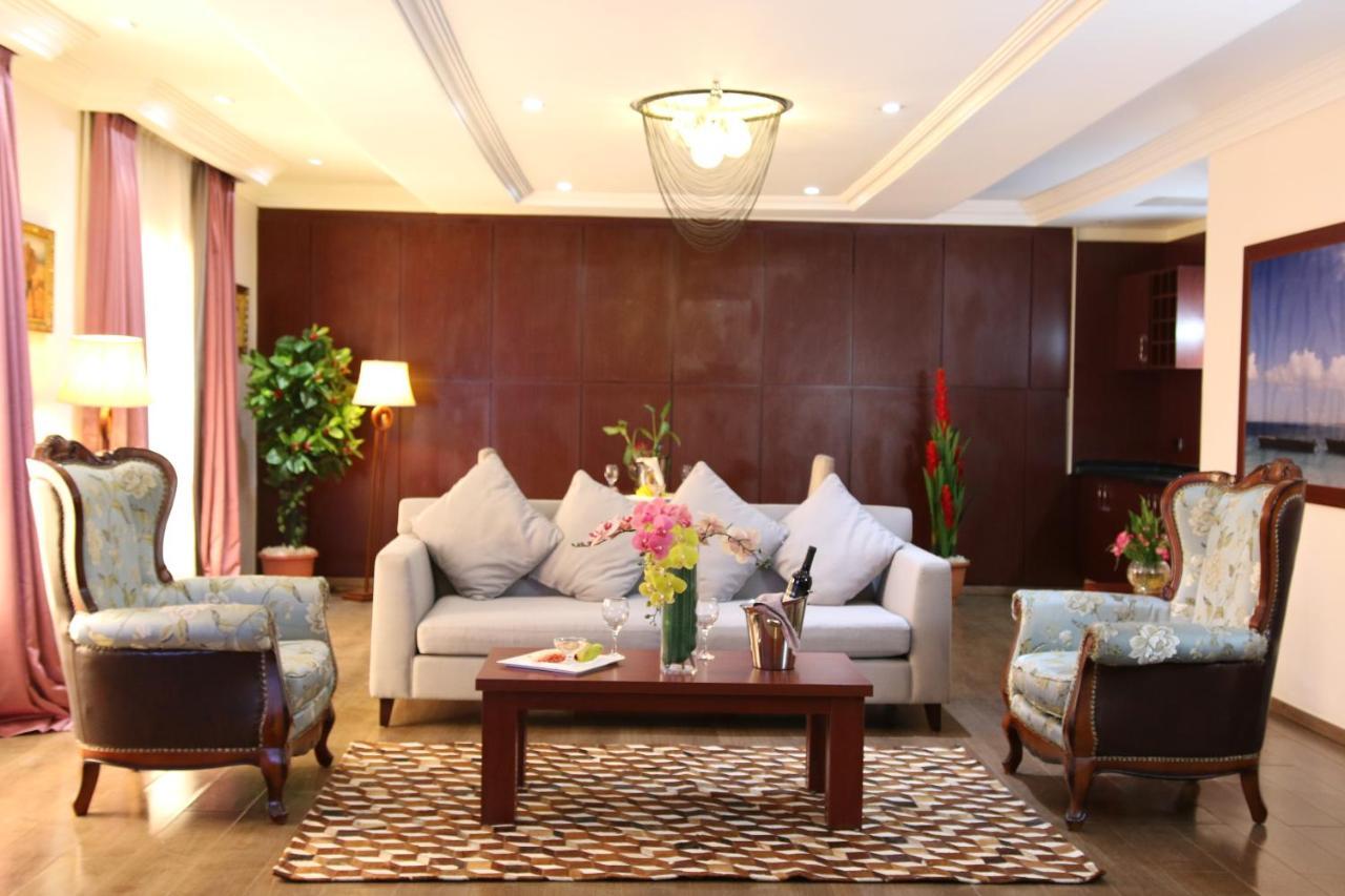 Grand Pela Hotel & Suites アブジャ エクステリア 写真