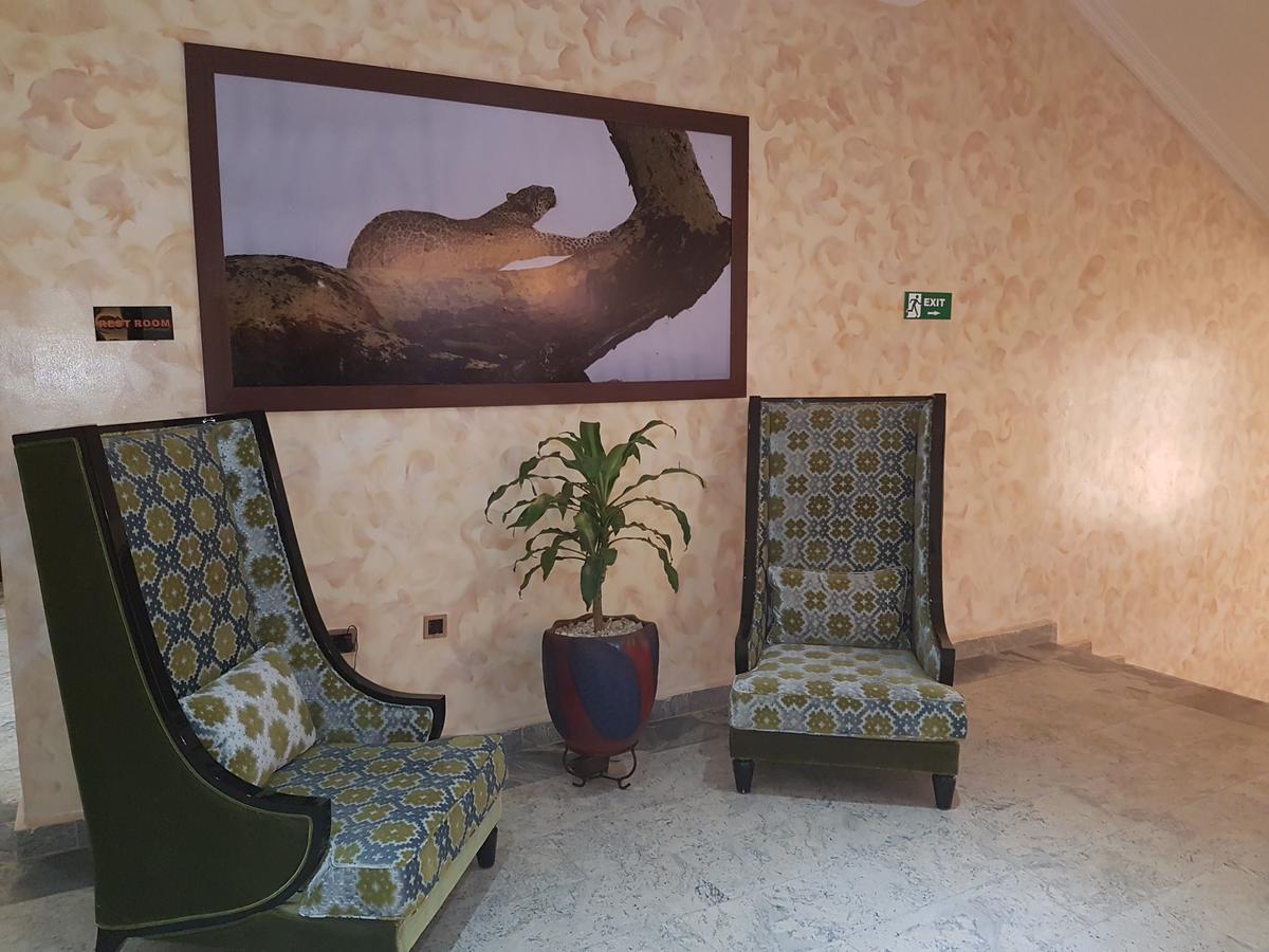 Grand Pela Hotel & Suites アブジャ エクステリア 写真