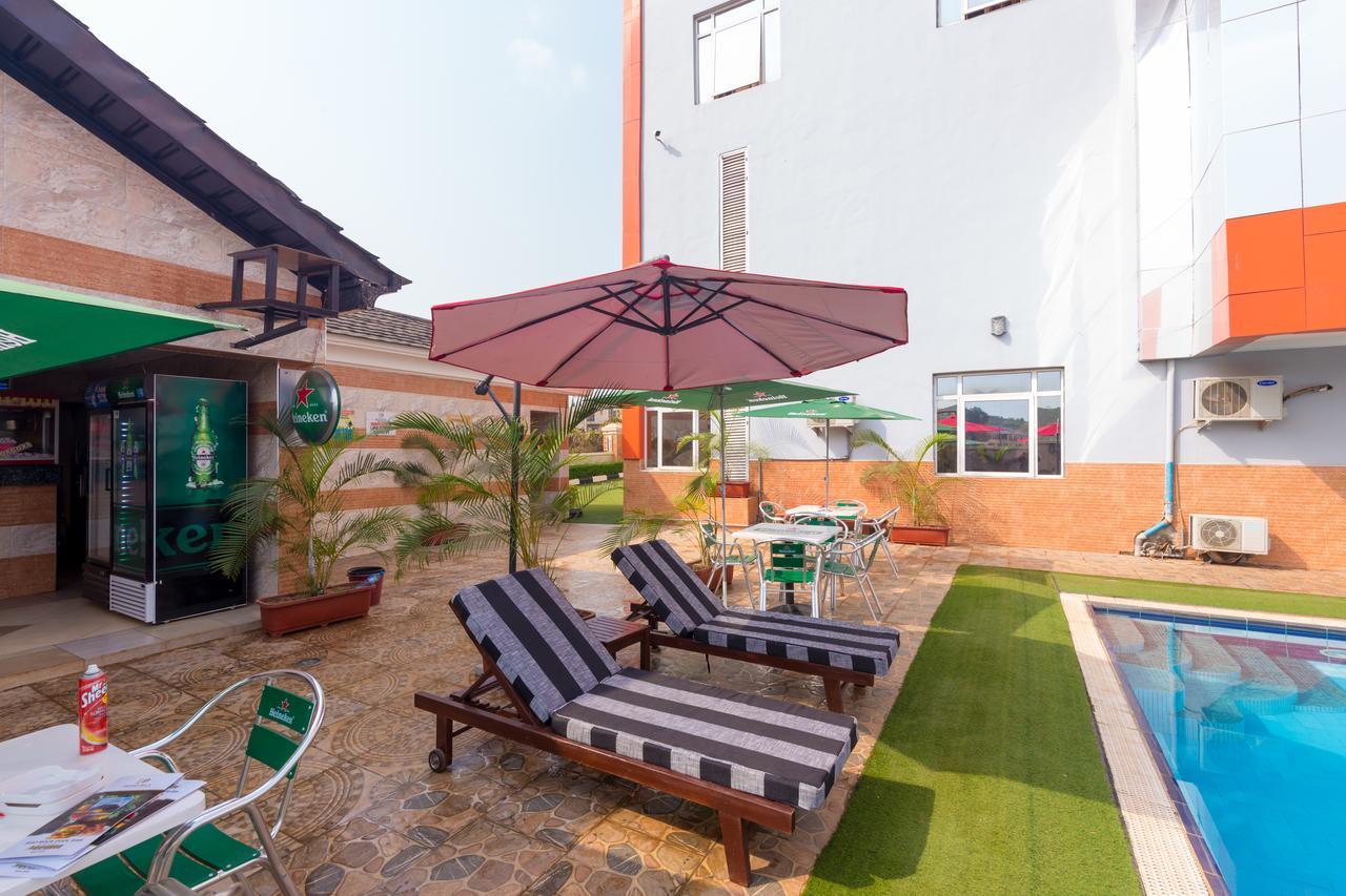 Grand Pela Hotel & Suites アブジャ エクステリア 写真